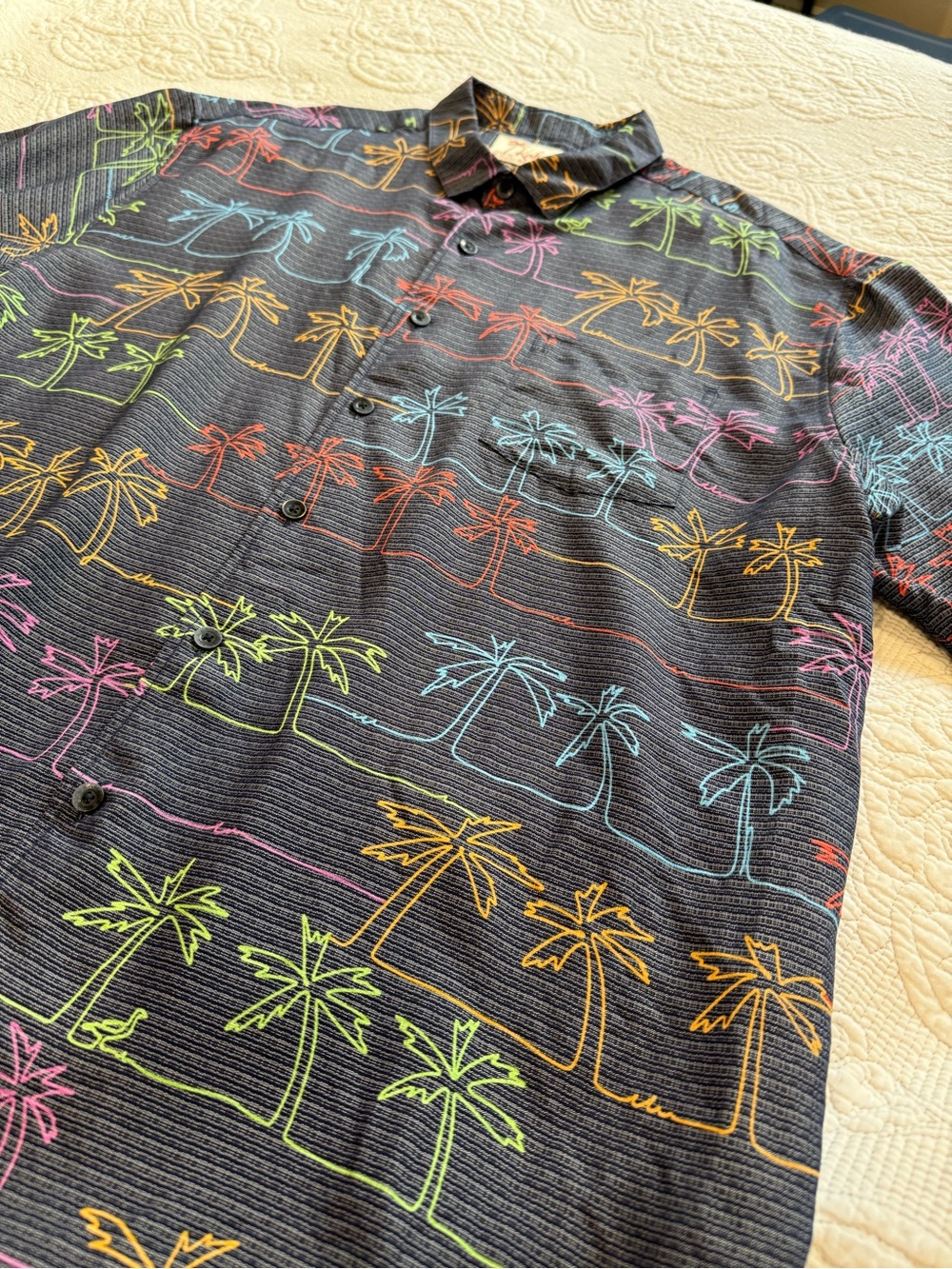 NWT Kahala Men’s Hawaiian Shirt XXL Black Neon Palm Aloha Button Down Shirt